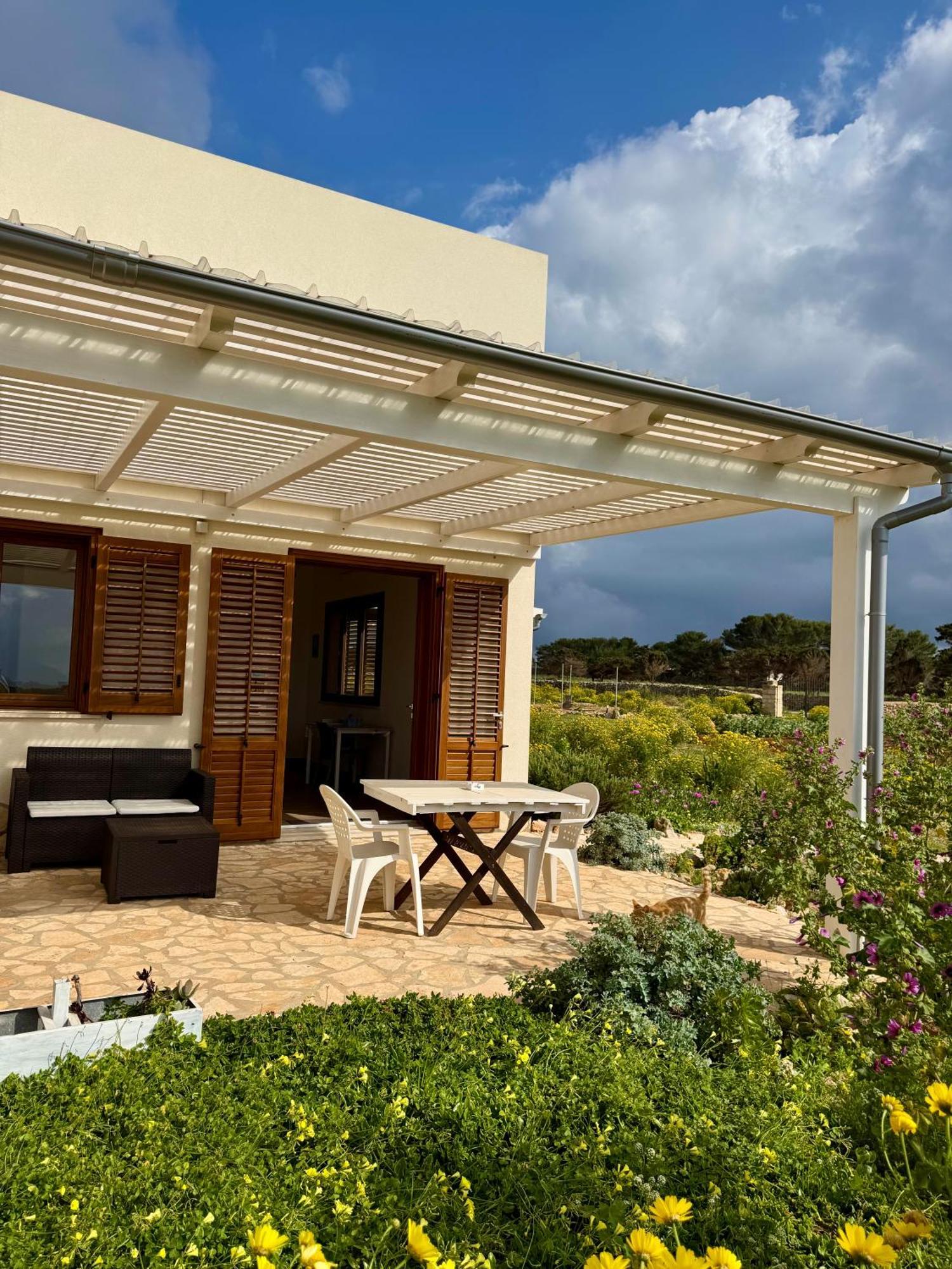 Aria Case Vacanze Favignana Exteriör bild